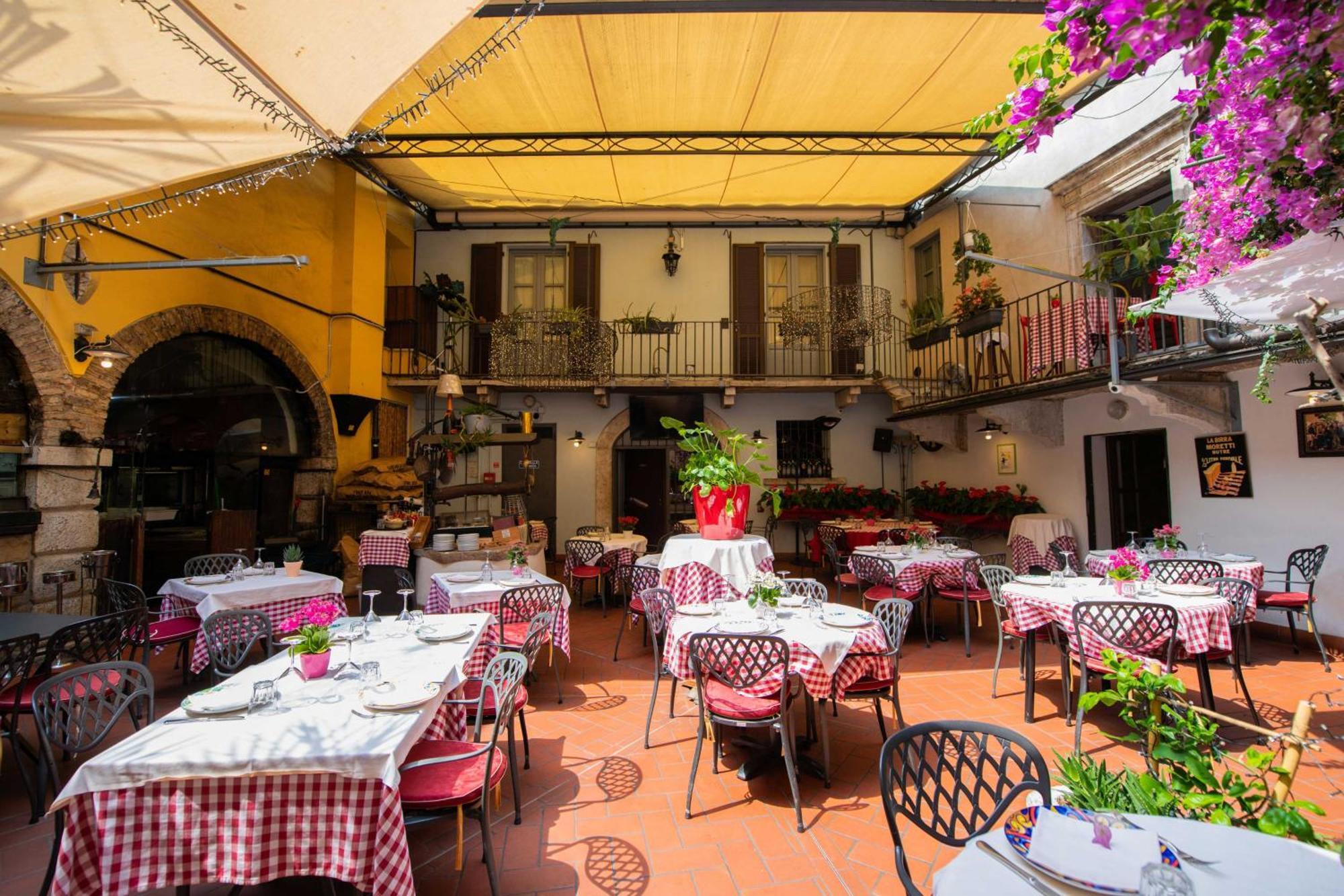 Alessi Hotel Trattoria Десенцано дел Гарда Екстериор снимка