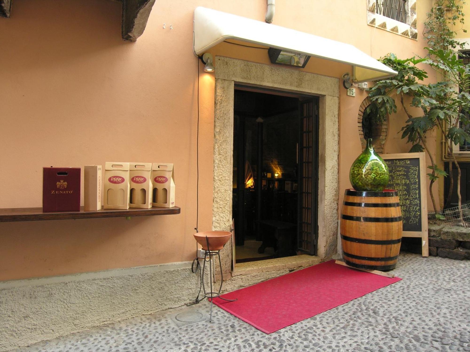Alessi Hotel Trattoria Десенцано дел Гарда Екстериор снимка