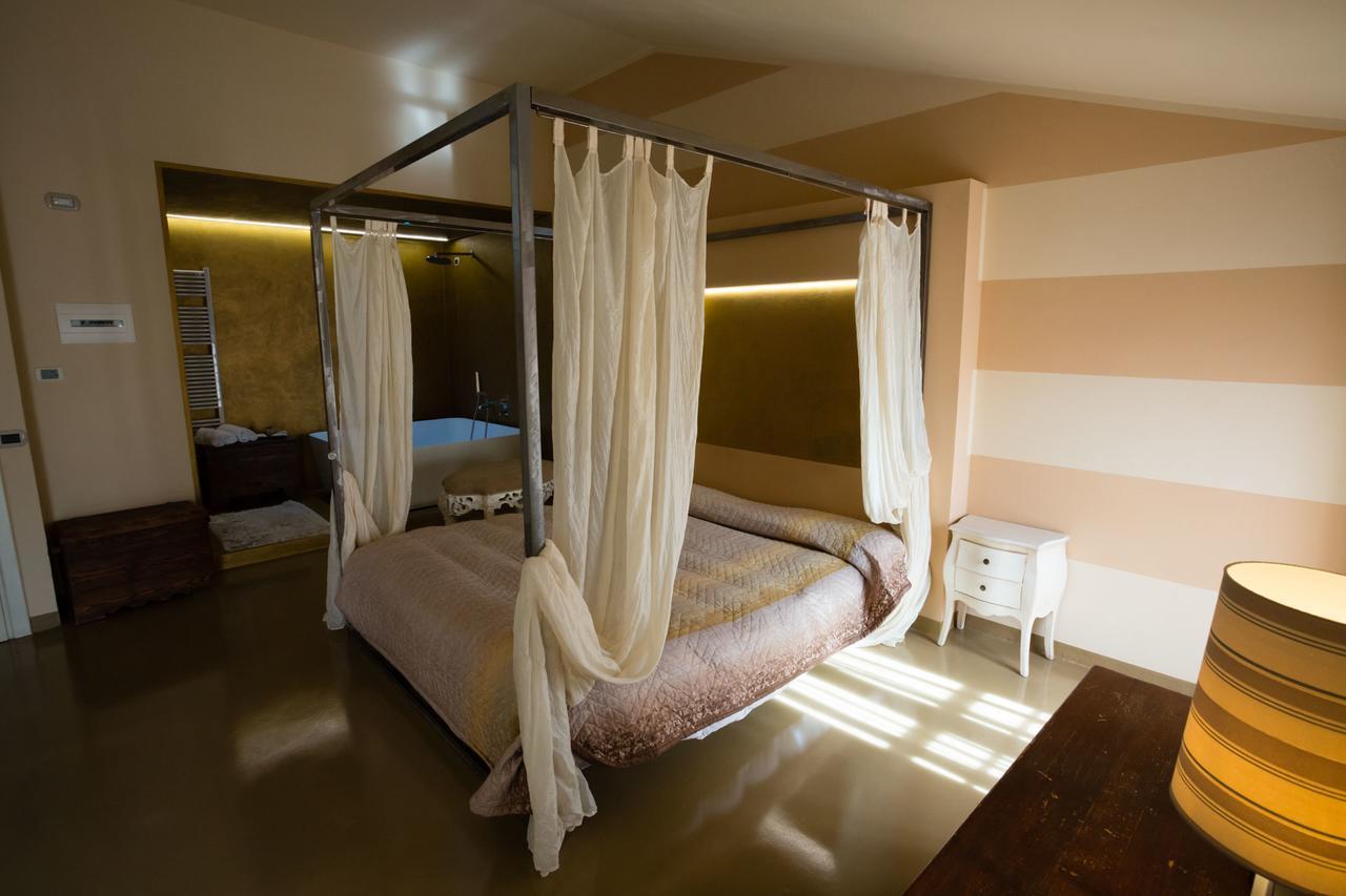 Alessi Hotel Trattoria Десенцано дел Гарда Екстериор снимка